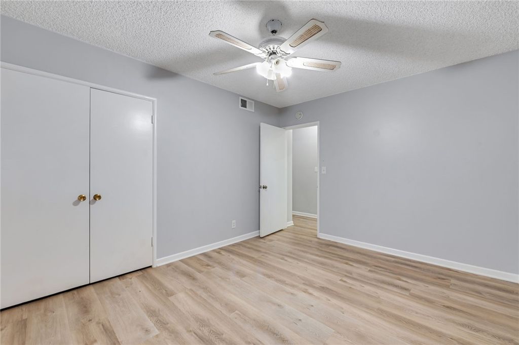 Image 23 of property listing at 184 Palmyra, San Bernardino, CA 92404