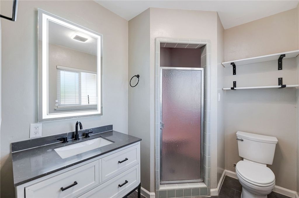 Image 37 of property listing at 184 Palmyra, San Bernardino, CA 92404