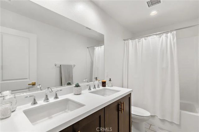 28341 Heather Green Way, Menifee, CA 92584