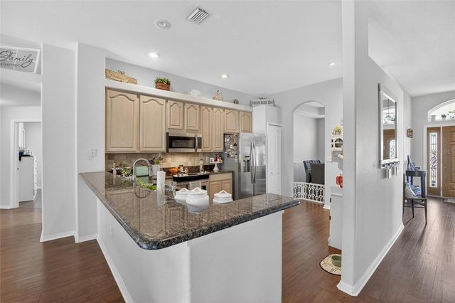 3732 COLD CREEK DRIVE, Valrico, FL 33596