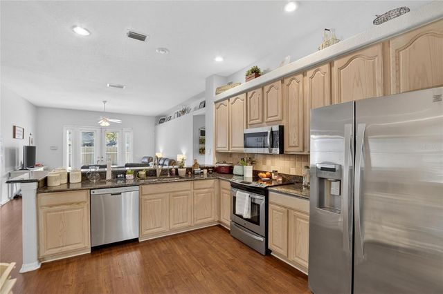 3732 COLD CREEK DRIVE, Valrico, FL 33596