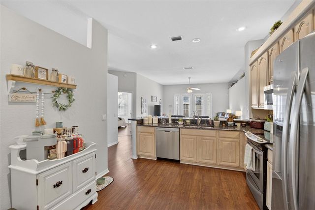 3732 COLD CREEK DRIVE, Valrico, FL 33596