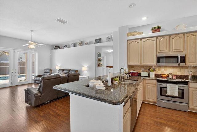 3732 COLD CREEK DRIVE, Valrico, FL 33596