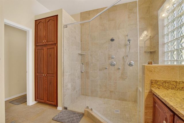 3732 COLD CREEK DRIVE, Valrico, FL 33596