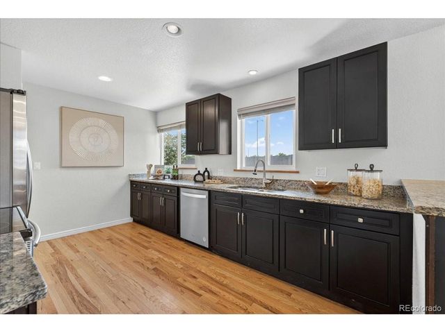 4800 Knox Ct, Denver, CO 80221