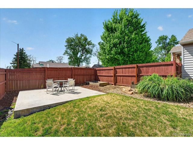 4800 Knox Ct, Denver, CO 80221