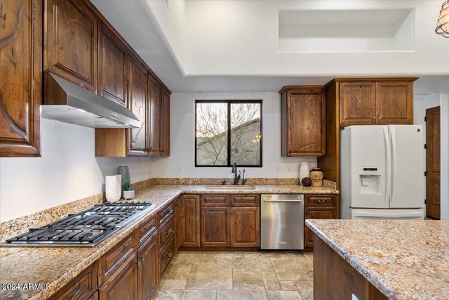 6523 E LONESOME Trail, Cave Creek, AZ 85331