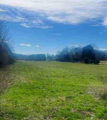 9415 Old State Highway 28, Pikeville, TN 37367