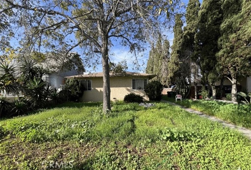 3013 Halldale Avenue, Los Angeles, CA 90018