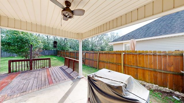 406 Powder Horn Drive, Midland City, AL 36350