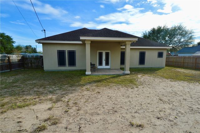 1717 Agarito Ave, Alice, TX 78332