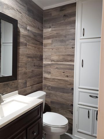 14822 Earlswood Drive, Houston, TX 77083