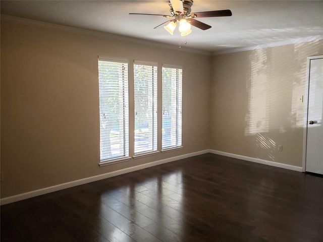 14822 Earlswood Drive, Houston, TX 77083