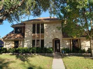 14822 Earlswood Drive, Houston, TX 77083