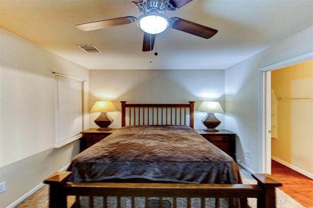 75 Rodeo Drive, Manvel, TX 77578