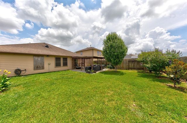 75 Rodeo Drive, Manvel, TX 77578