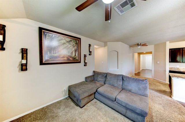 75 Rodeo Drive, Manvel, TX 77578