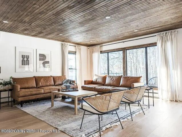 625 Route 32a, Palenville, NY 12463