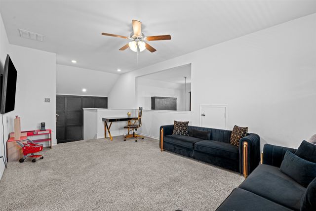 606 Saddle Club Way, Princeton, TX 75407