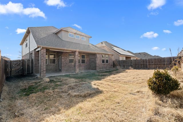 606 Saddle Club Way, Princeton, TX 75407
