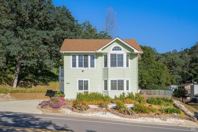 1486 Steele Canyon Rd, Napa, CA 94558