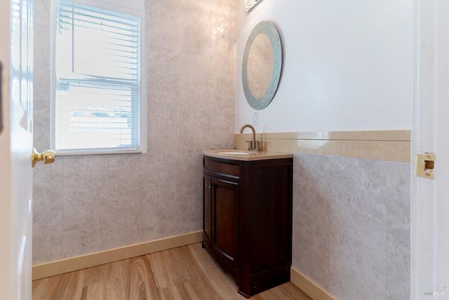 1486 Steele Canyon Rd, Napa, CA 94558