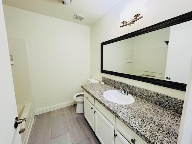 5260 E Wildflower Lane, Fresno, CA 93725