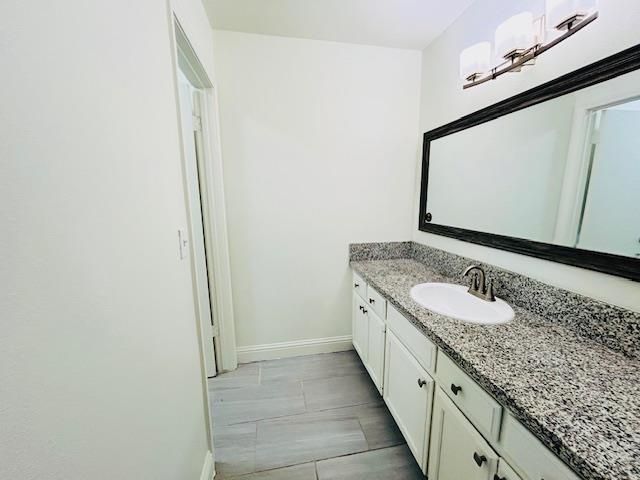 5260 E Wildflower Lane, Fresno, CA 93725