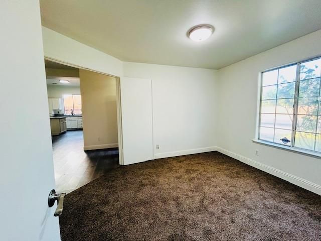 5260 E Wildflower Lane, Fresno, CA 93725