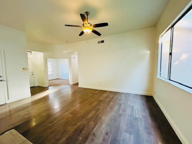 5260 E Wildflower Lane, Fresno, CA 93725