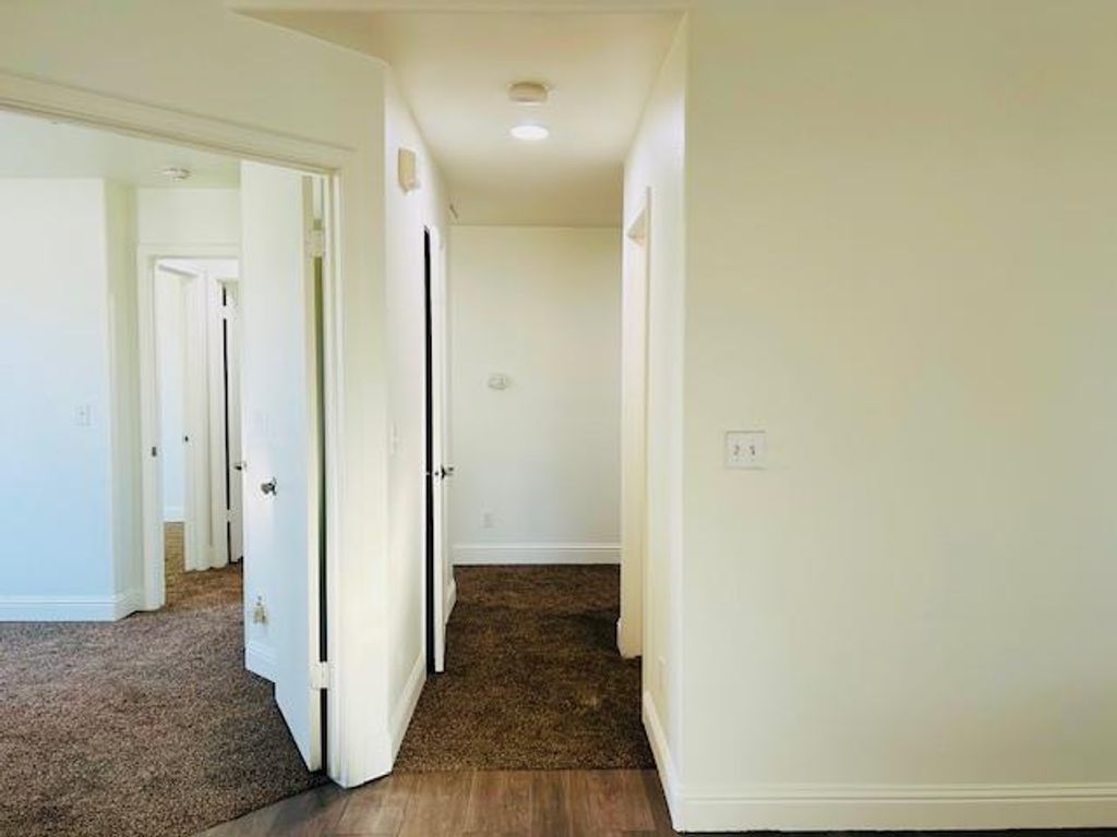 Image 9 of property listing at 5260 E Wildflower Lane, Fresno, CA 93725