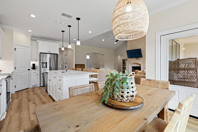 108 Decoy Ln, Hallsville, TX 75650