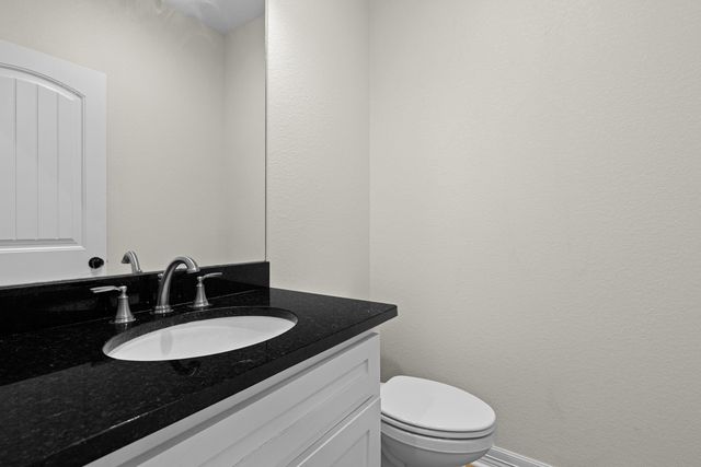 108 Decoy Ln, Hallsville, TX 75650