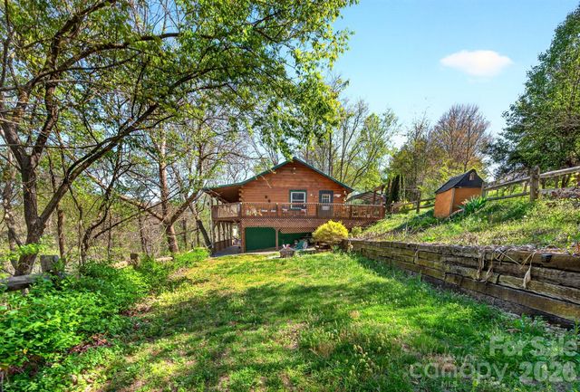 8 Blue Sky Drive, Leicester, NC 28748