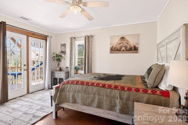 8 Blue Sky Drive, Leicester, NC 28748