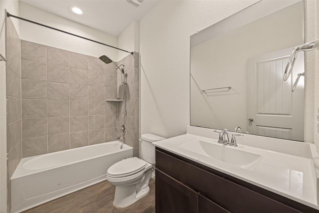 1706 Cooper Bluff Court, Richmond, TX 77469