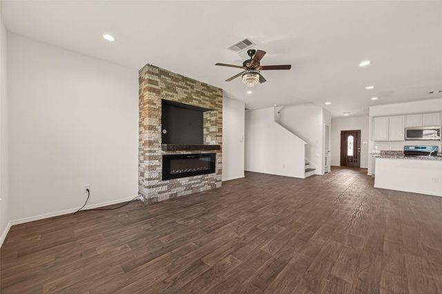 1706 Cooper Bluff Court, Richmond, TX 77469