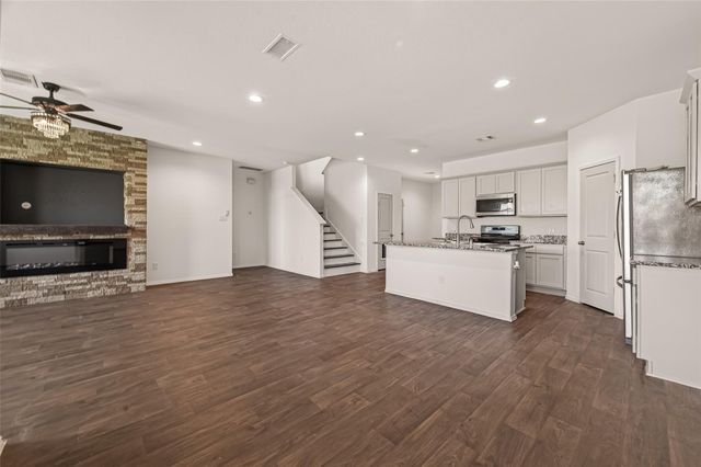 1706 Cooper Bluff Court, Richmond, TX 77469