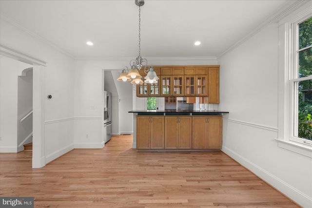 3810 DRESDEN ST, Kensington, MD 20895