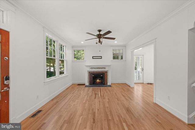 3810 DRESDEN ST, Kensington, MD 20895