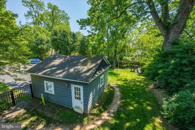 3810 DRESDEN ST, Kensington, MD 20895