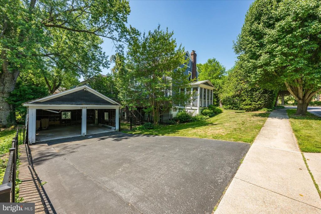 Image 48 of property listing at 3810 DRESDEN ST, Kensington, MD 20895