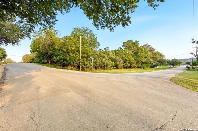 LOT 1 BLOCK 4 River Oaks Blvd, Canyon Lake, TX 78133