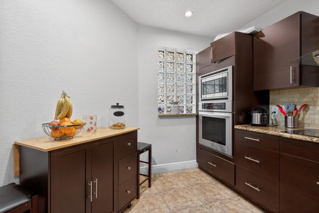 4151 Coral Tree Circle 251, Coconut Creek, FL 33073