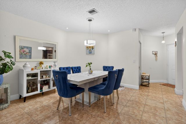 4151 Coral Tree Circle 251, Coconut Creek, FL 33073