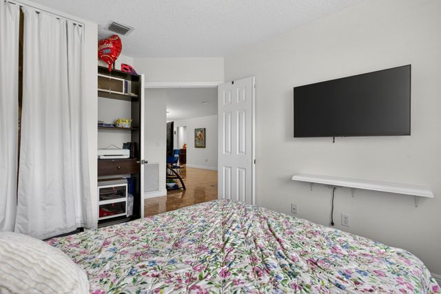 4151 Coral Tree Circle 251, Coconut Creek, FL 33073