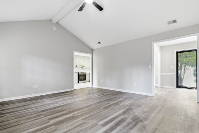 8110 Dearborne Road, North Charleston, SC 29406
