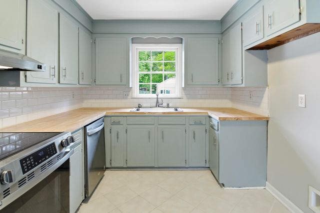 8110 Dearborne Road, North Charleston, SC 29406
