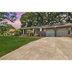 8110 Dearborne Road, North Charleston, SC 29406