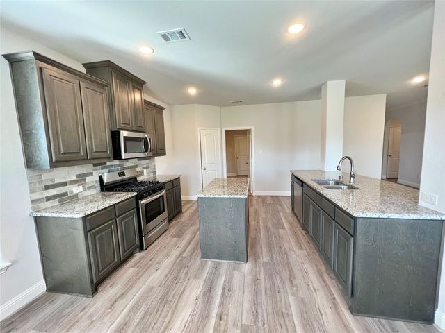 2904 Diamondback Drive, Melissa, TX 75454